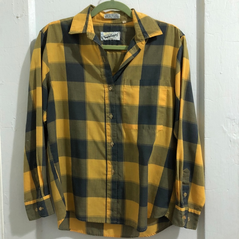 Vintage Diane von Furstenberg button down shirt